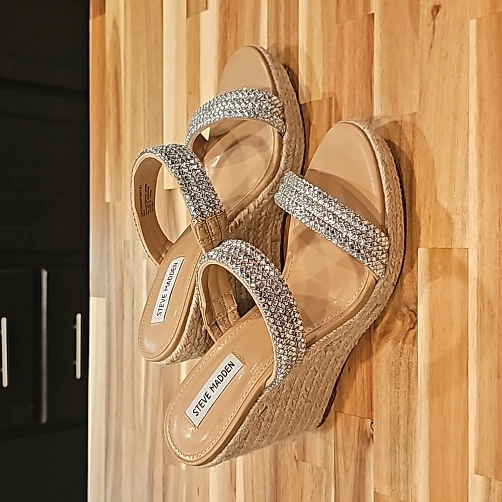 Steve Madden wedge rhinestone NEW